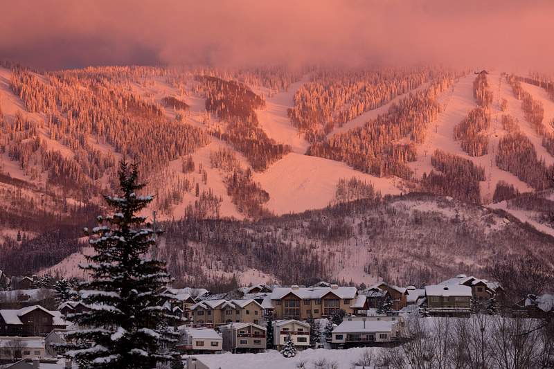 Carol M. Highsmith’s Colorado Photograph | Free public domain photo Fog accents the winter chill above and surrounding Steamboat Springs, Colorado. Original image from Carol M.…