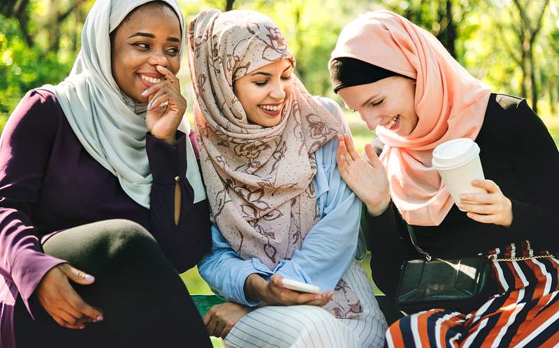 Download Hijab Images Free Vectors Pngs Mockups Backgrounds Rawpixel