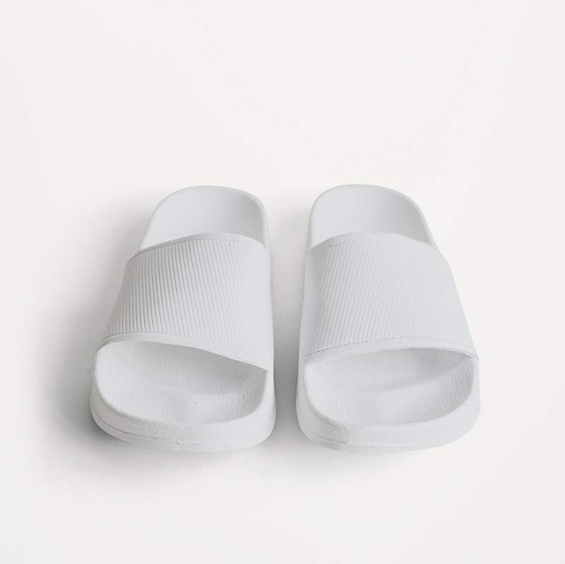 White slide sandal summer mockup Premium PSD Mockup White slide sandal summer mockup Premium PSD Mockup