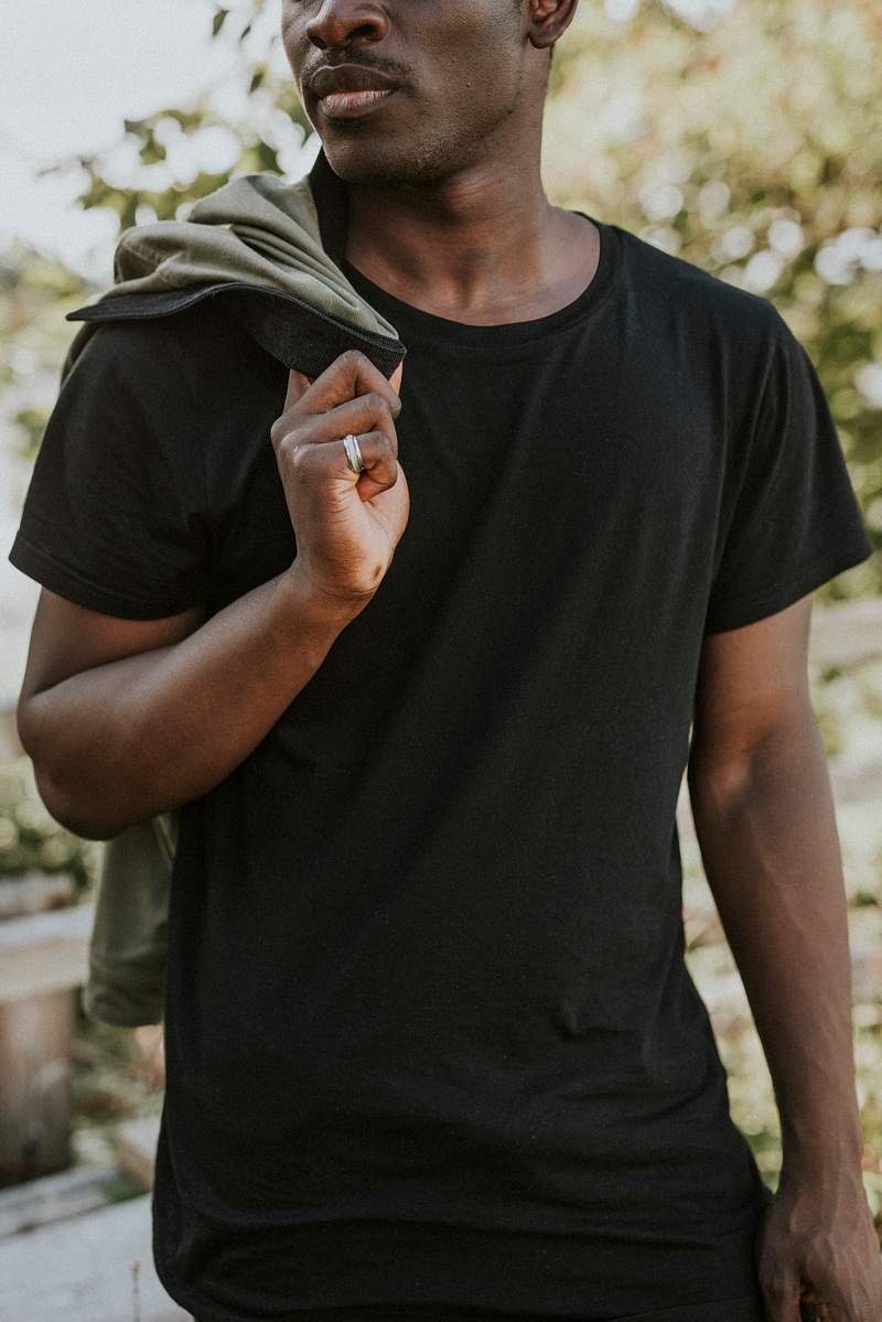 Download T-shirt Images | Free Lifestyle Photos, PSD & PNG Mockups ...