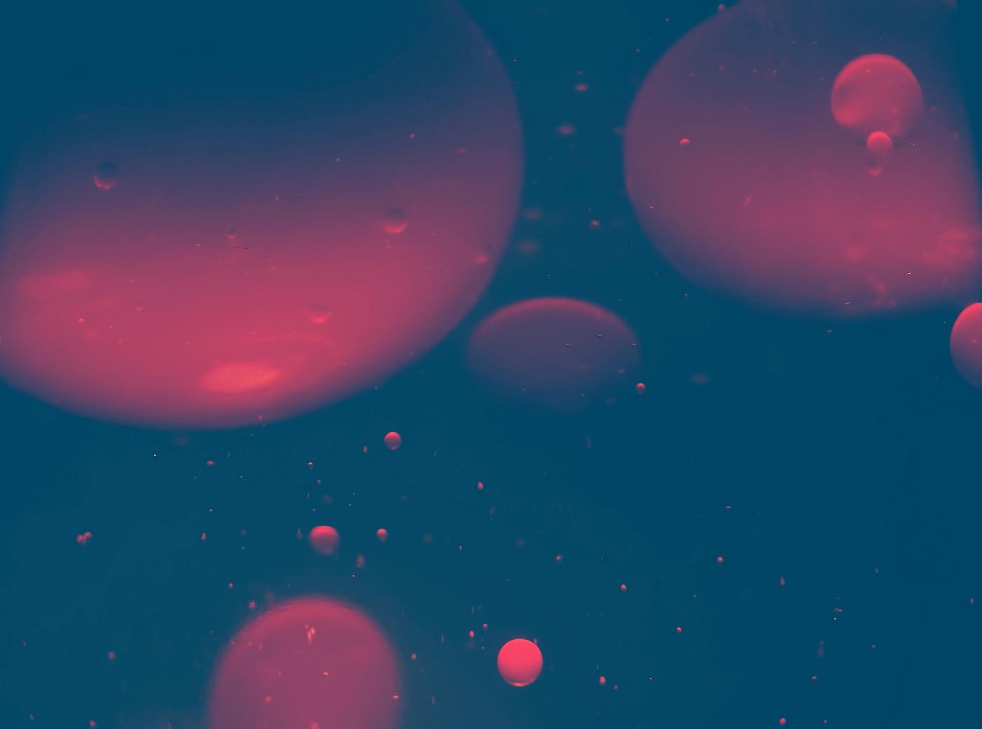Red circles in the dark Red circles in the dark