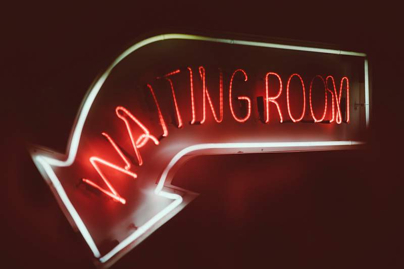 6 Essential Restaurant Sign Features That Makes It Effective 3 Waiting room light sign