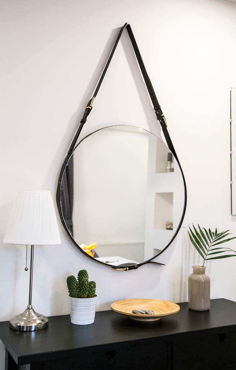 Download Mirror Images Free Vectors Pngs Mockups Backgrounds Rawpixel