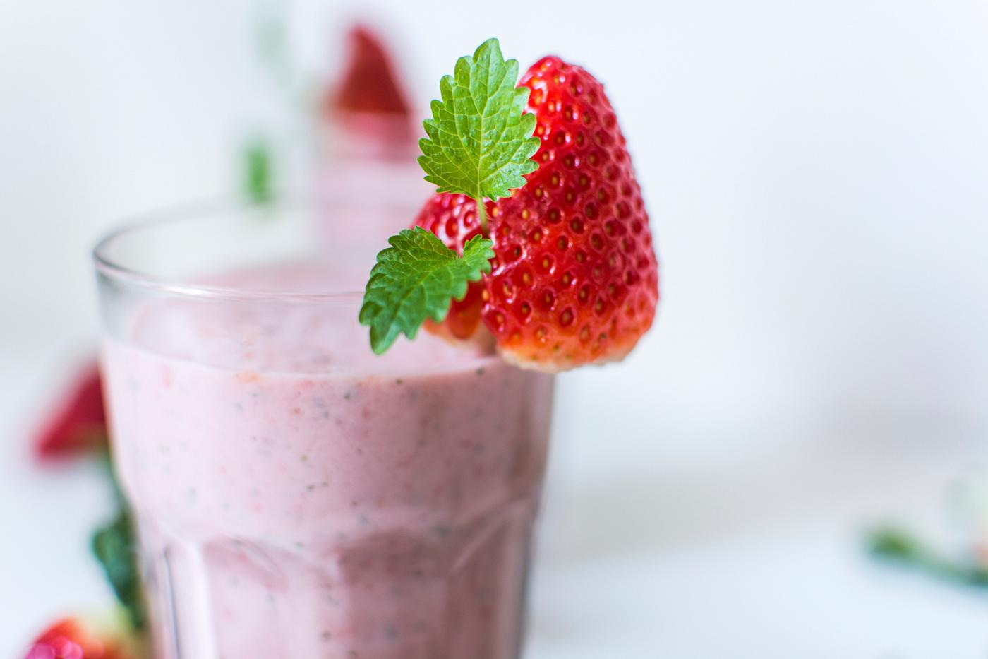 Strawberry mint milkshake Strawberry mint milkshake