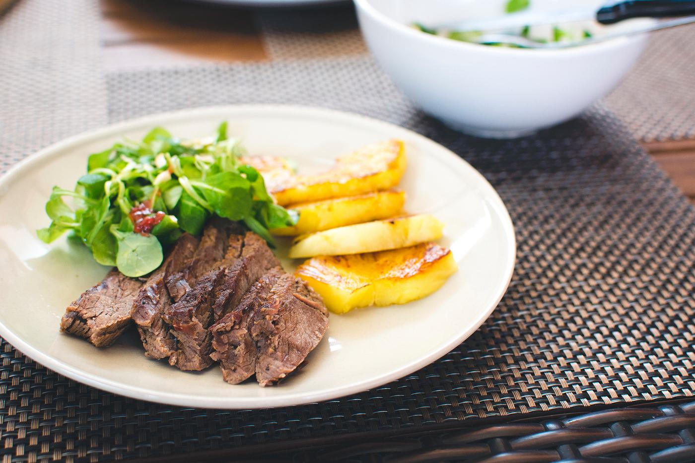 beef steak pineapple salad beef steak pineapple salad