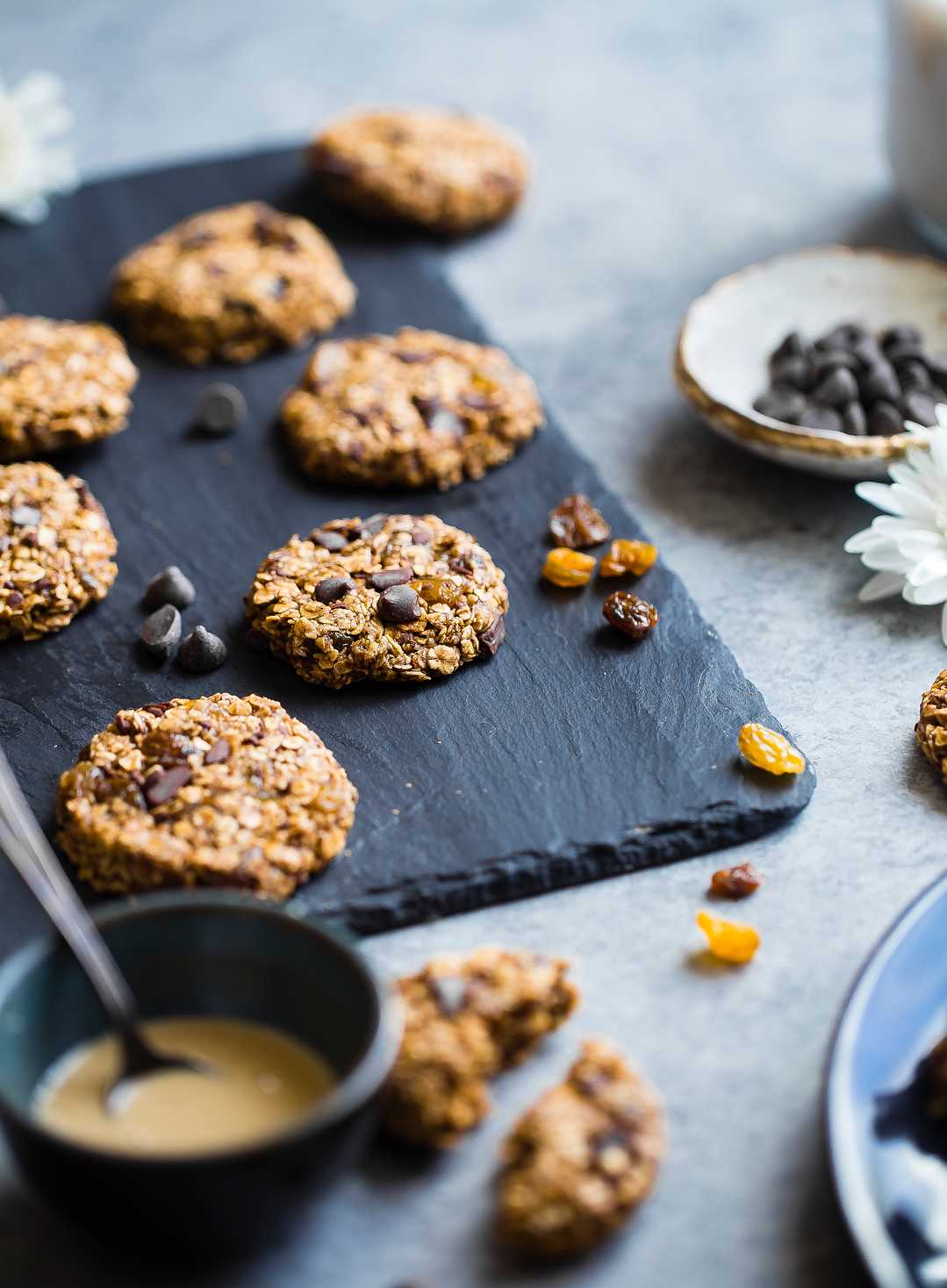 Vegan gluten free, no bake oatmeal cookies Vegan gluten free, no bake oatmeal cookies - chocolate chips, closeup, cookie, cuisine, delicious, dessert, diet, eat, food…