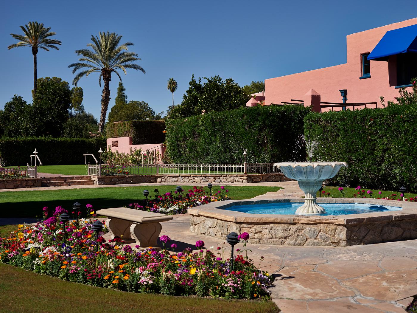 Carol M. Highsmith’s Arizona Photograph Courtyard and fountain at the Arizona Inn, a venerable hostelry in Tucson, Arizona. Original image from Carol M. Highsmith...