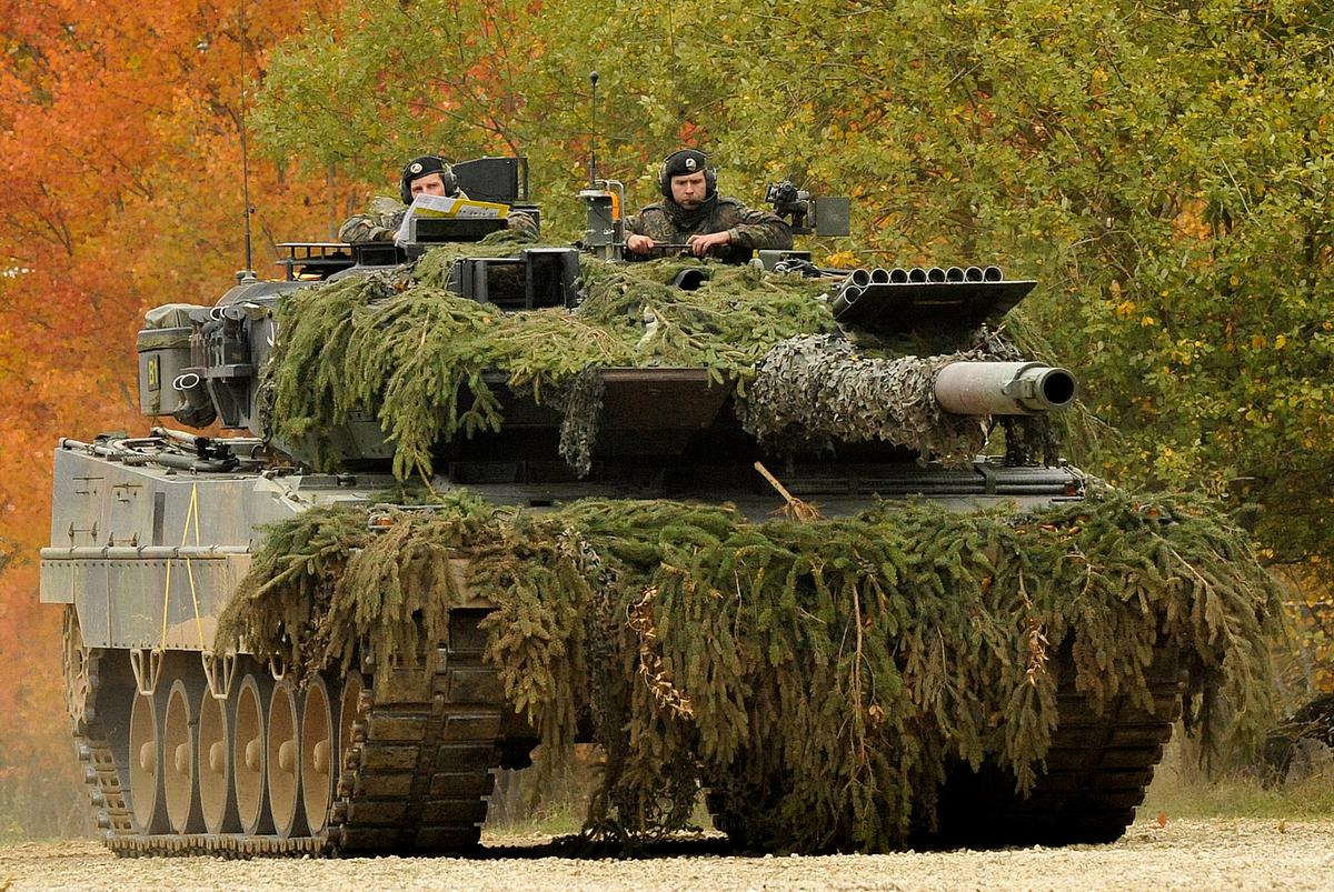 German Army Leopard II | Free Photo - rawpixel