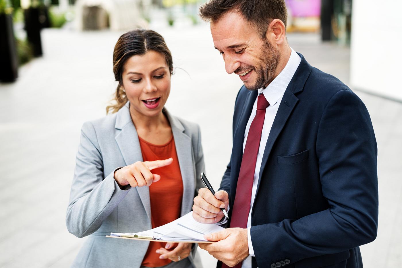 analysis, assistance, brainstorming, business, business people, business plan, businessman, businesswoman, busy, city, city... analysis, assistance, brainstorming, business, business people, business plan, businessman, businesswoman, busy, city, city...
