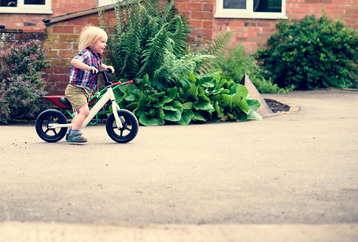action, active, activity, adolescence, boy, child, childhood, children, development, early life, early years, energy,... action, active, activity, adolescence, boy, child, childhood, children, development, early life, early years, energy,...