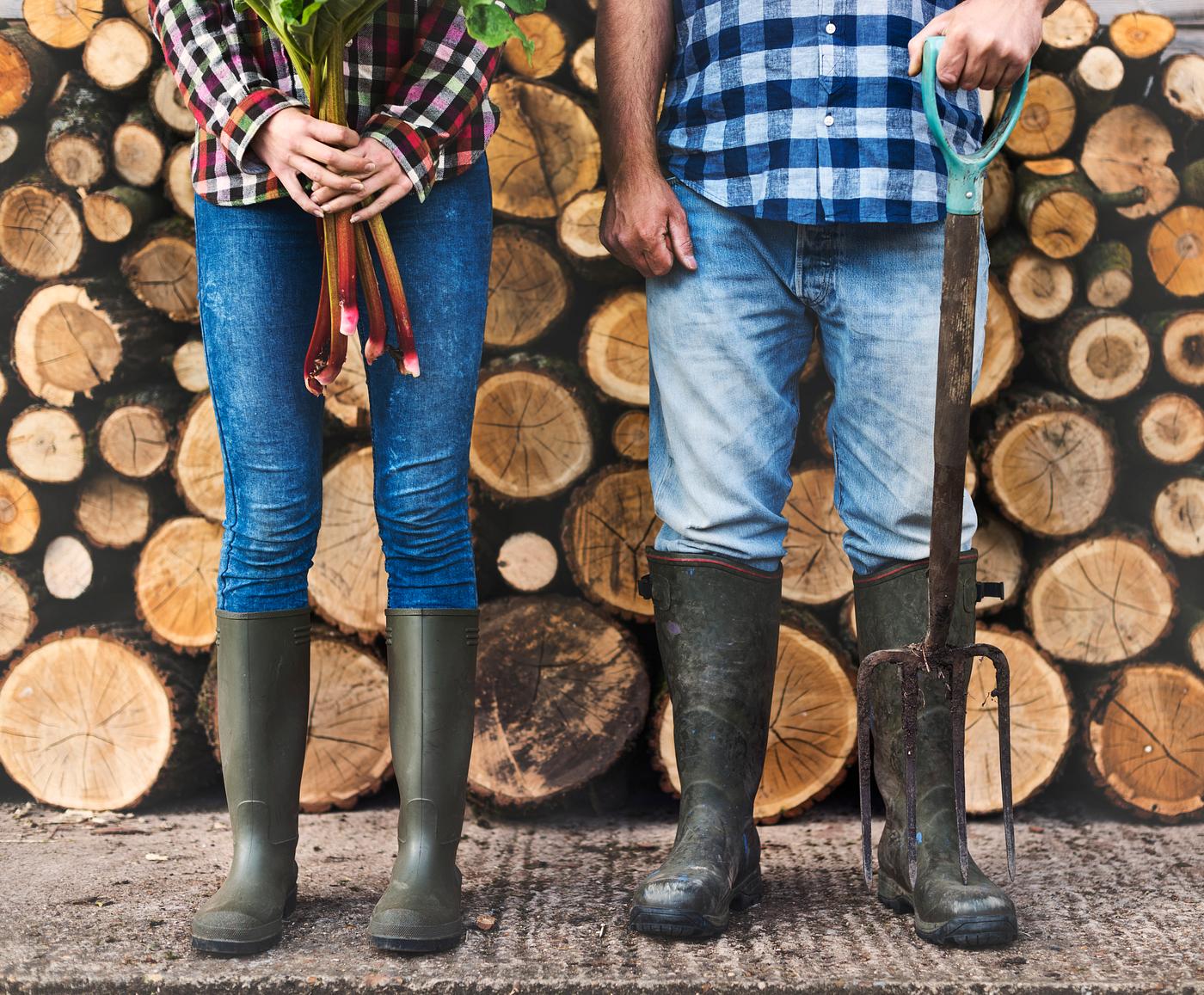 Farmers and timbers - farmer, chopped, countryside, couple, cut, family, firewood, gardener, log, lumber, nature, people,... Farmers and timbers - farmer, chopped, countryside, couple, cut, family, firewood, gardener, log, lumber, nature, people,...