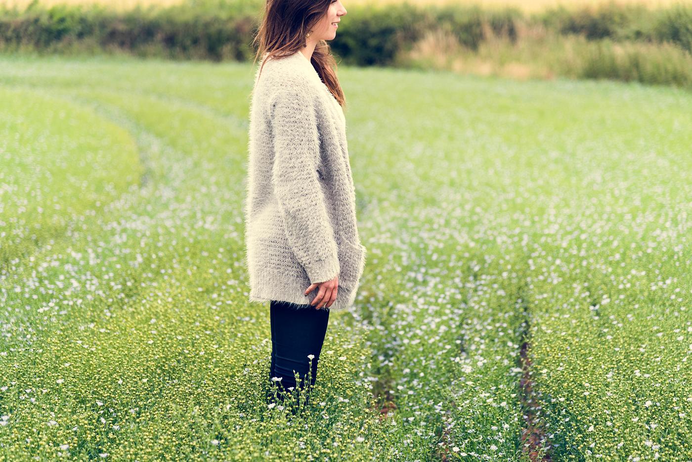 girl, arboretum, backyard, bloom, blooming, botanical, botany, country, countryside, cultivate, cultivating, flora, garden,... girl, arboretum, backyard, bloom, blooming, botanical, botany, country, countryside, cultivate, cultivating, flora, garden,...