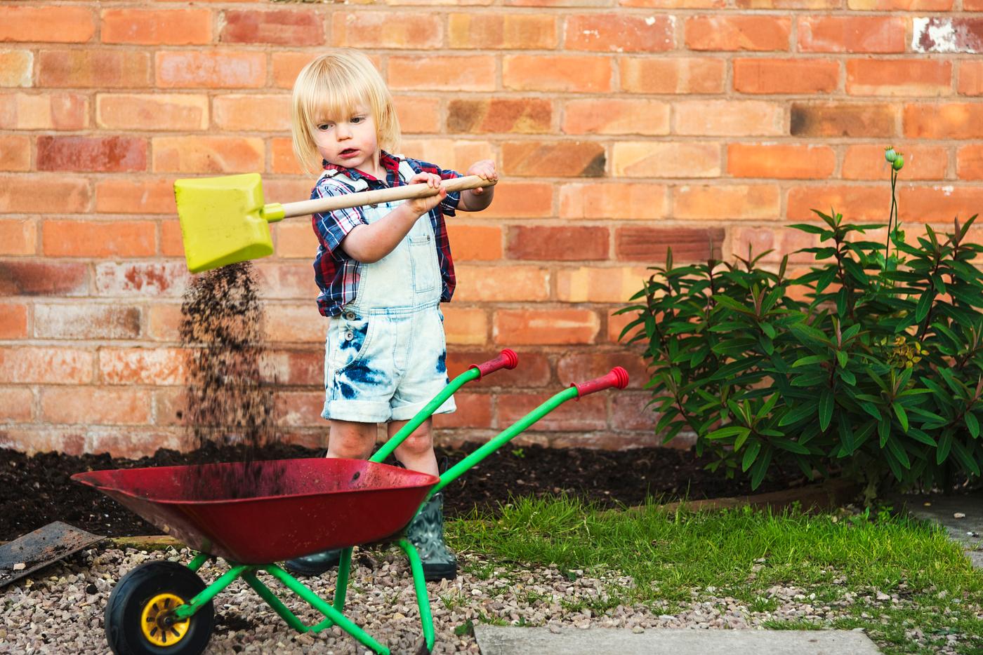 action, active, activity, adolescence, boy, child, childhood, children, development, early life, early years, energy,... action, active, activity, adolescence, boy, child, childhood, children, development, early life, early years, energy,...
