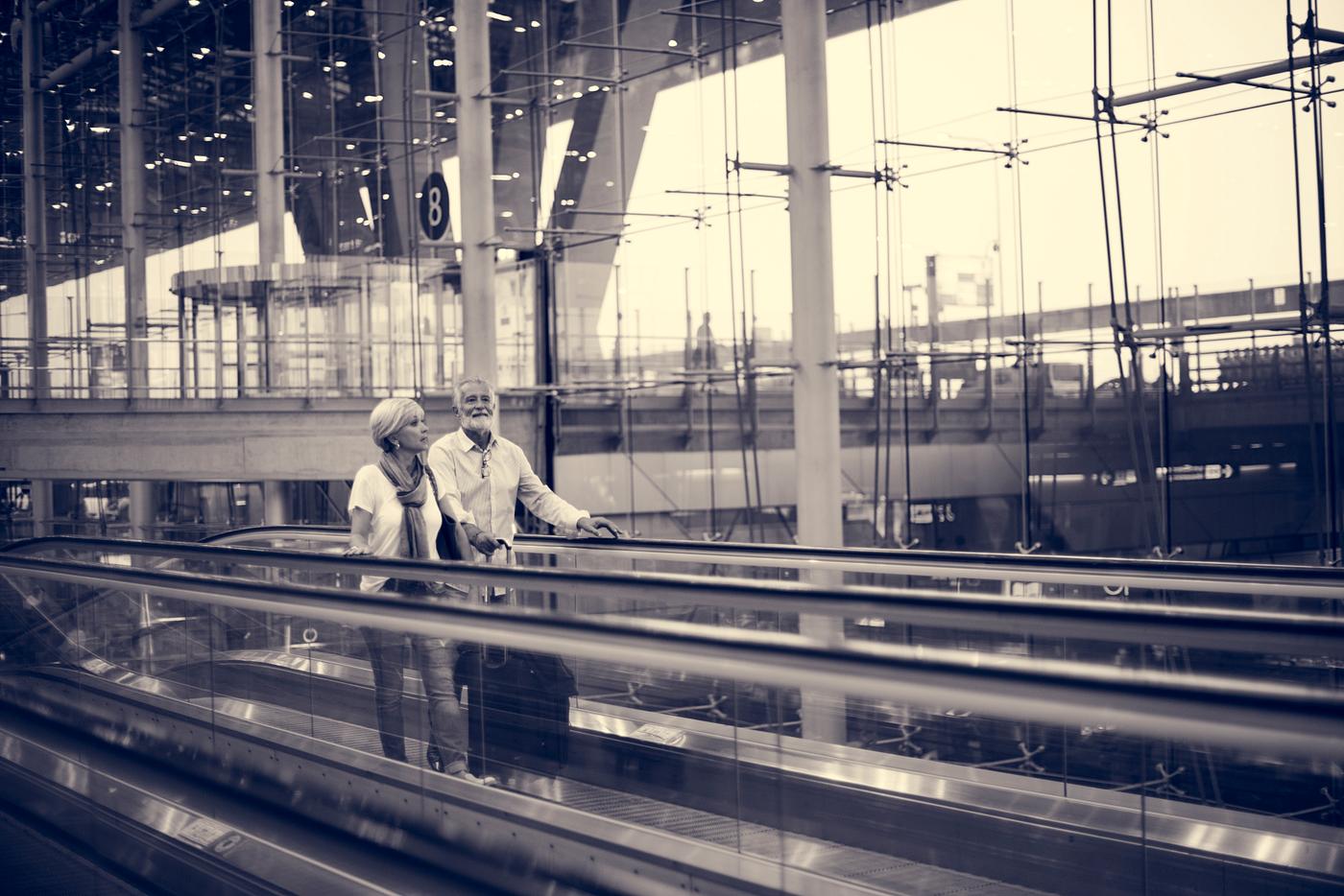 airport, bag, casual, caucasian, couple, elderly, escalator, holiday, husband, love, luggage, partners, senior, spouse,... airport, bag, casual, caucasian, couple, elderly, escalator, holiday, husband, love, luggage, partners, senior, spouse,...