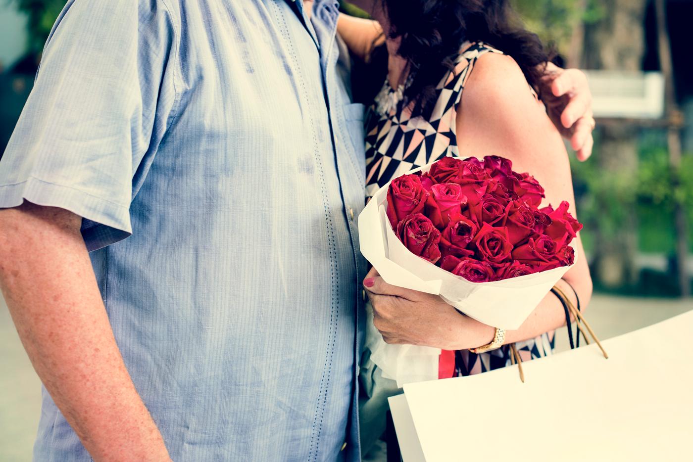 adult, affection, bouquet, caucasian, cheerful, connection, couple, embrace, female, flower, gesture, gift, guy, happiness,... adult, affection, bouquet, caucasian, cheerful, connection, couple, embrace, female, flower, gesture, gift, guy, happiness,...