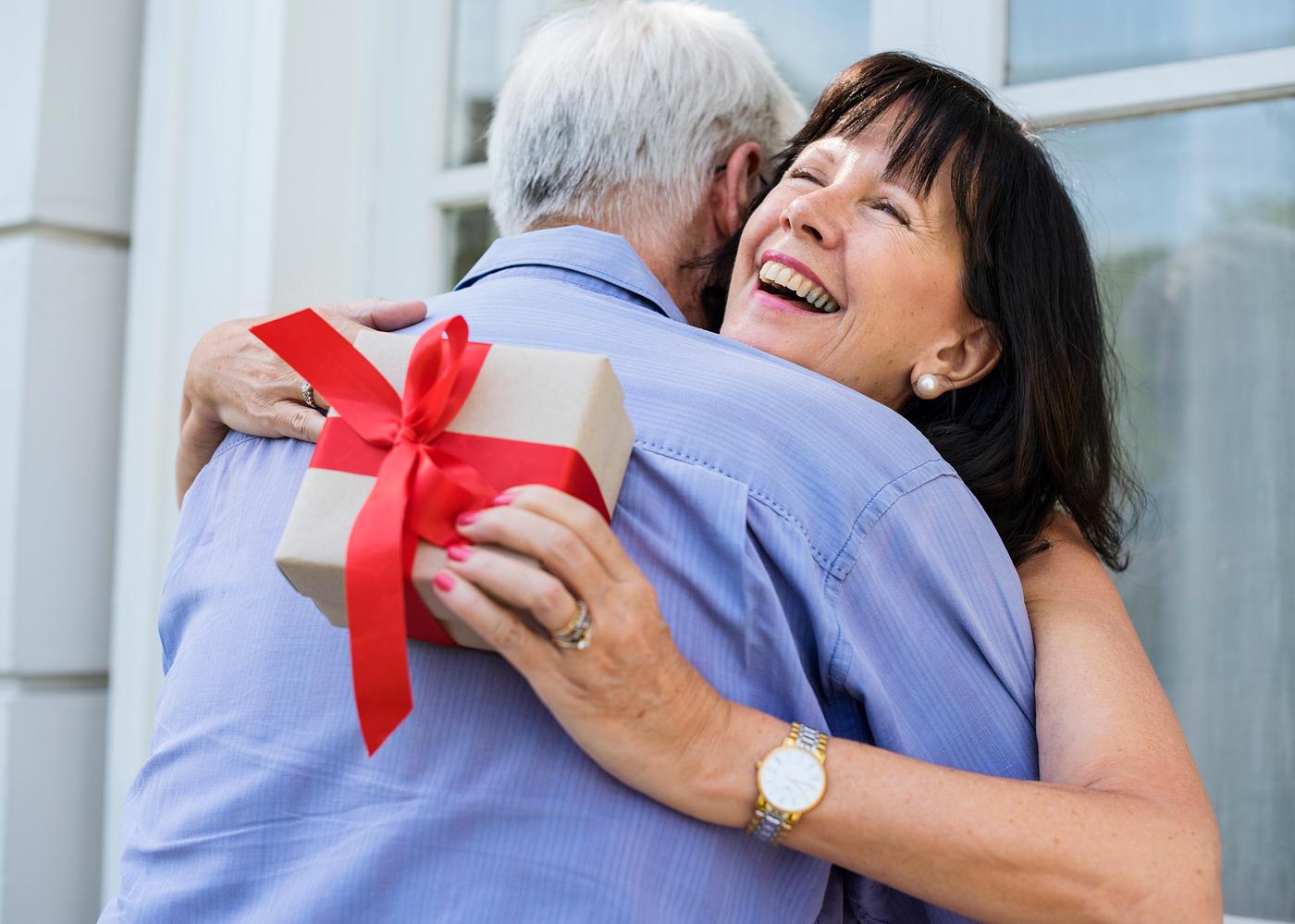 gift, old, hug, joy, occasion, husband, people, caucasian, token, partners, woman, happy, casual, grateful, embrace, couple... gift, old, hug, joy, occasion, husband, people, caucasian, token, partners, woman, happy, casual, grateful, embrace, couple...