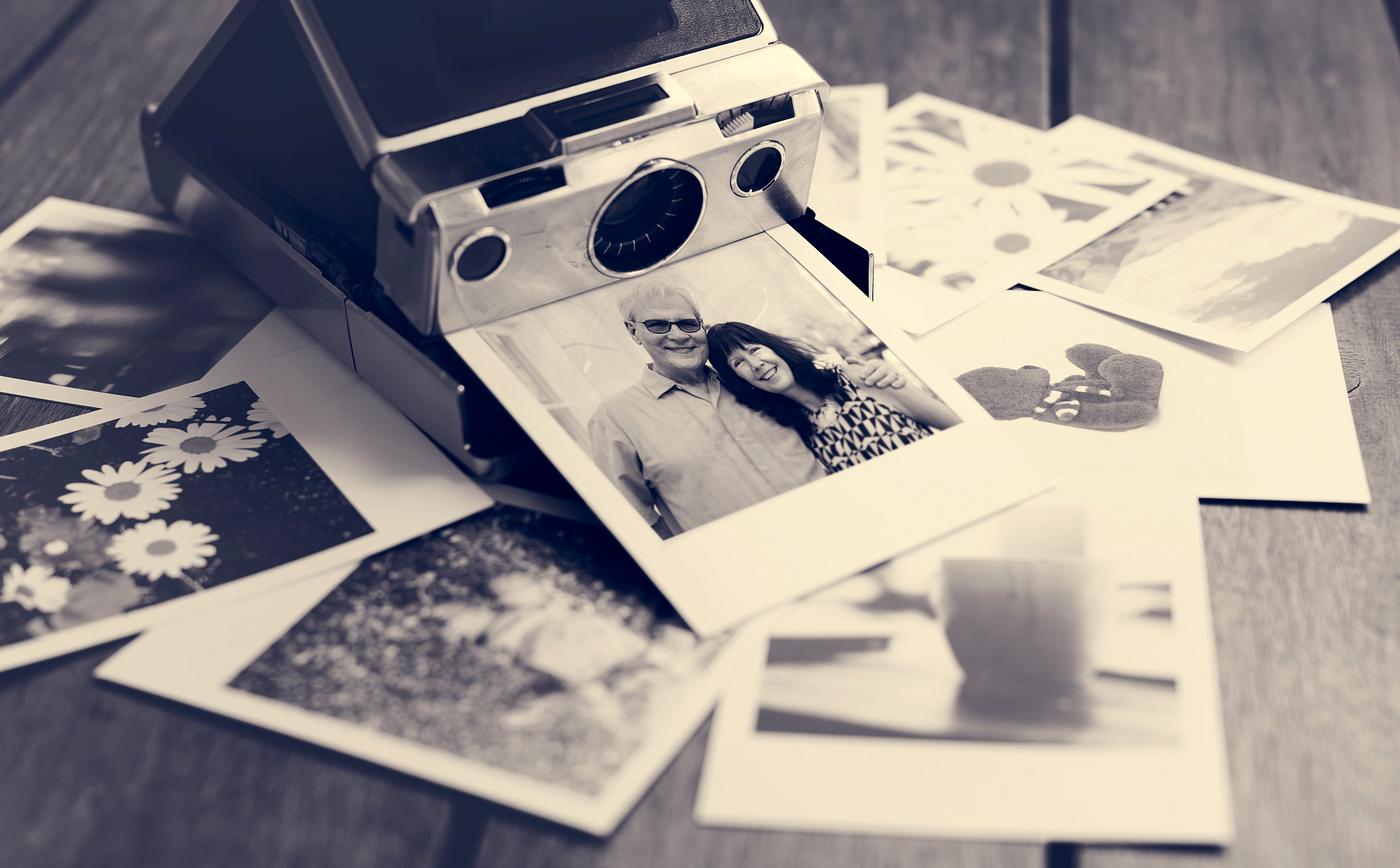 nobody, copy space, ground, pictures, mess, object, snaps, empty, pile, unused, bunch, border, instant, closeup, blank,... nobody, copy space, ground, pictures, mess, object, snaps, empty, pile, unused, bunch, border, instant, closeup, blank,...