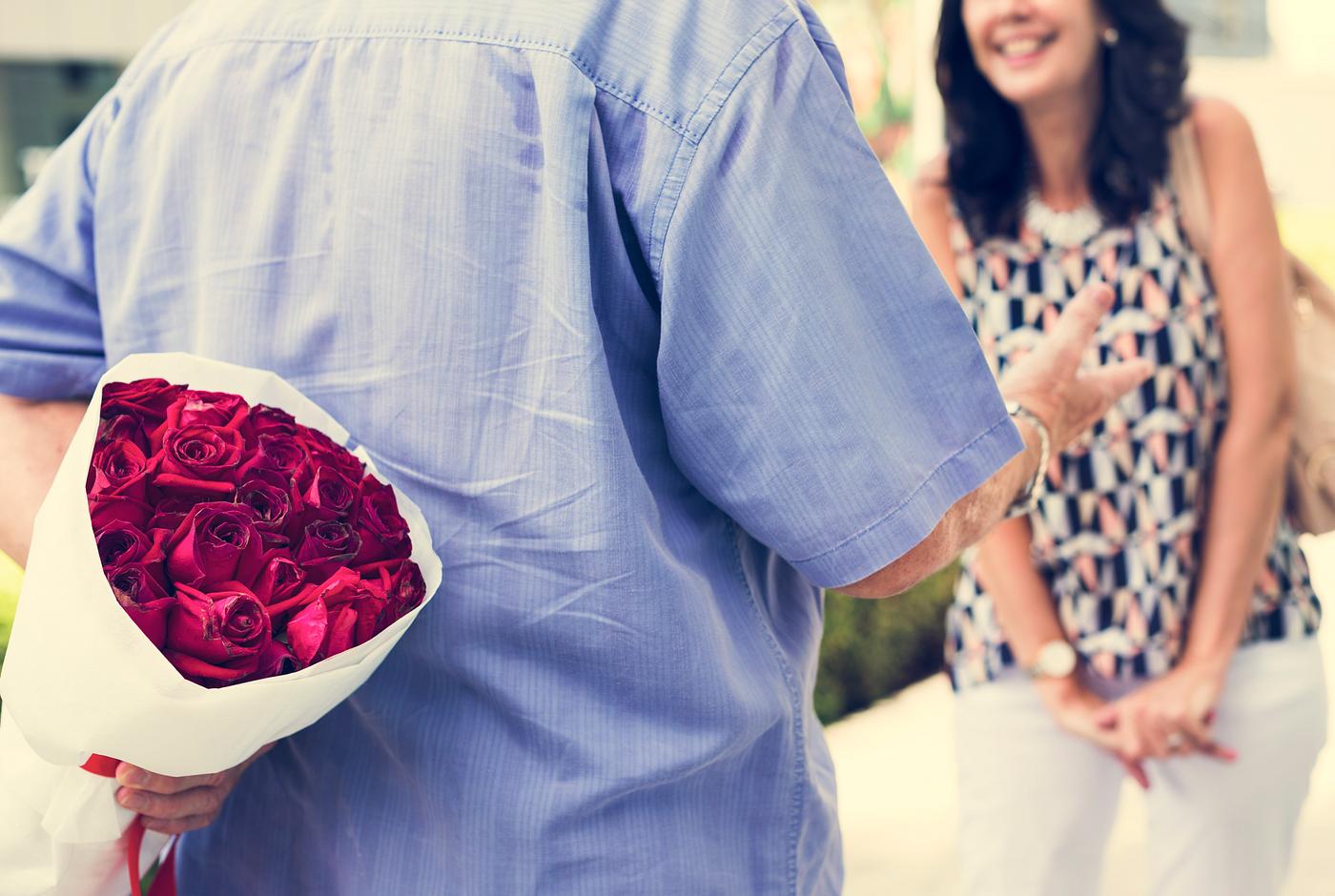 bouquet, old, gift, holding, husband, people, caucasian, city, love, woman, casual, couple, man, flower, romance, guy, bag,... bouquet, old, gift, holding, husband, people, caucasian, city, love, woman, casual, couple, man, flower, romance, guy, bag,...