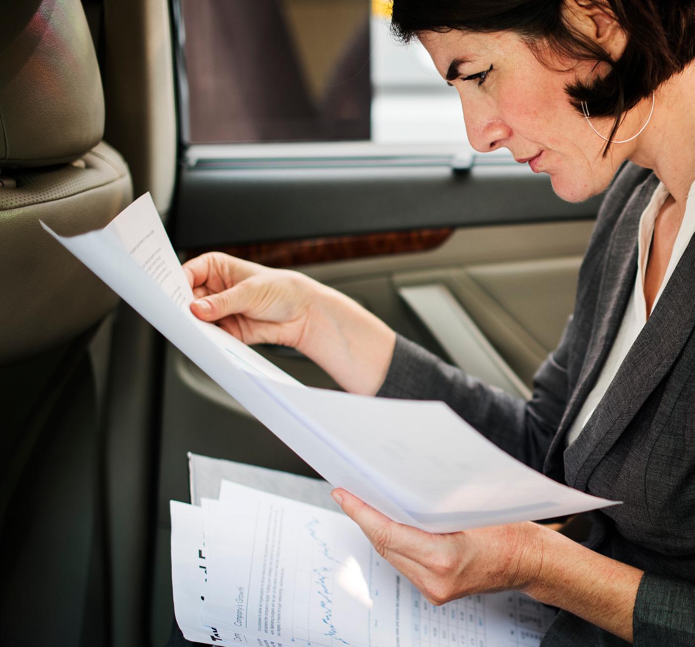 manager, white collar worker, busy, transportation, caucasian, seat, woman, working, information, backseat, career,... manager, white collar worker, busy, transportation, caucasian, seat, woman, working, information, backseat, career,...