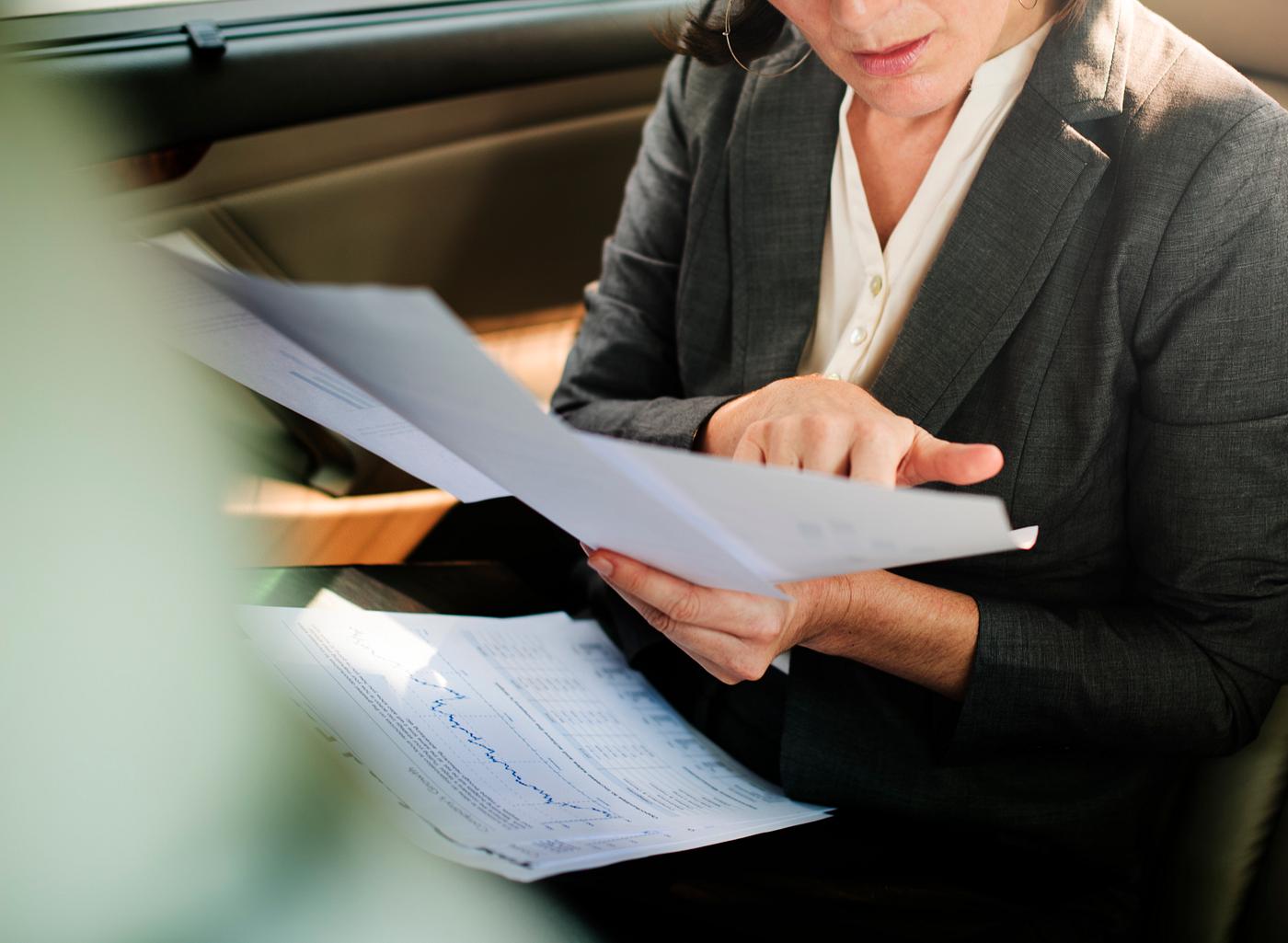 manager, white collar worker, busy, transportation, caucasian, seat, woman, working, information, backseat, career,... manager, white collar worker, busy, transportation, caucasian, seat, woman, working, information, backseat, career,...