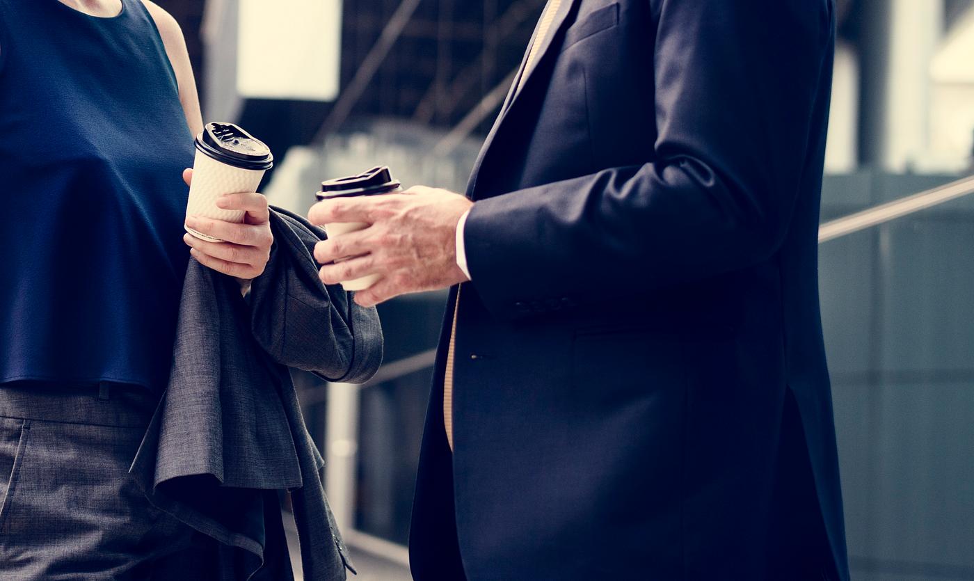 discussion, drinking, white collar worker, commuter, travel, caucasian, teamwork, woman, partner, partnership, connection,... discussion, drinking, white collar worker, commuter, travel, caucasian, teamwork, woman, partner, partnership, connection,...