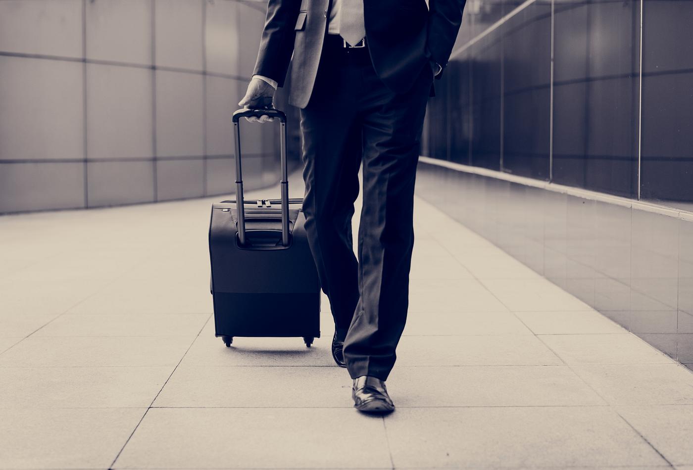 baggage, white collar worker, luggage, commuter, travel, business, caucasian, airport, businessman, transport, trip, man,... baggage, white collar worker, luggage, commuter, travel, business, caucasian, airport, businessman, transport, trip, man,...
