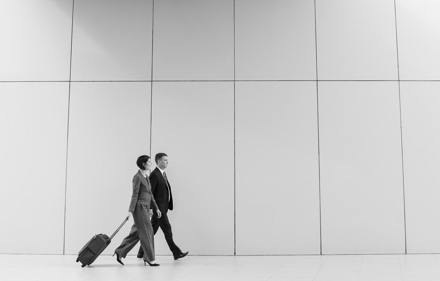 discussion, white collar worker, commuter, travel, business, caucasian, teamwork, businessman, woman, conversation, partner... discussion, white collar worker, commuter, travel, business, caucasian, teamwork, businessman, woman, conversation, partner...