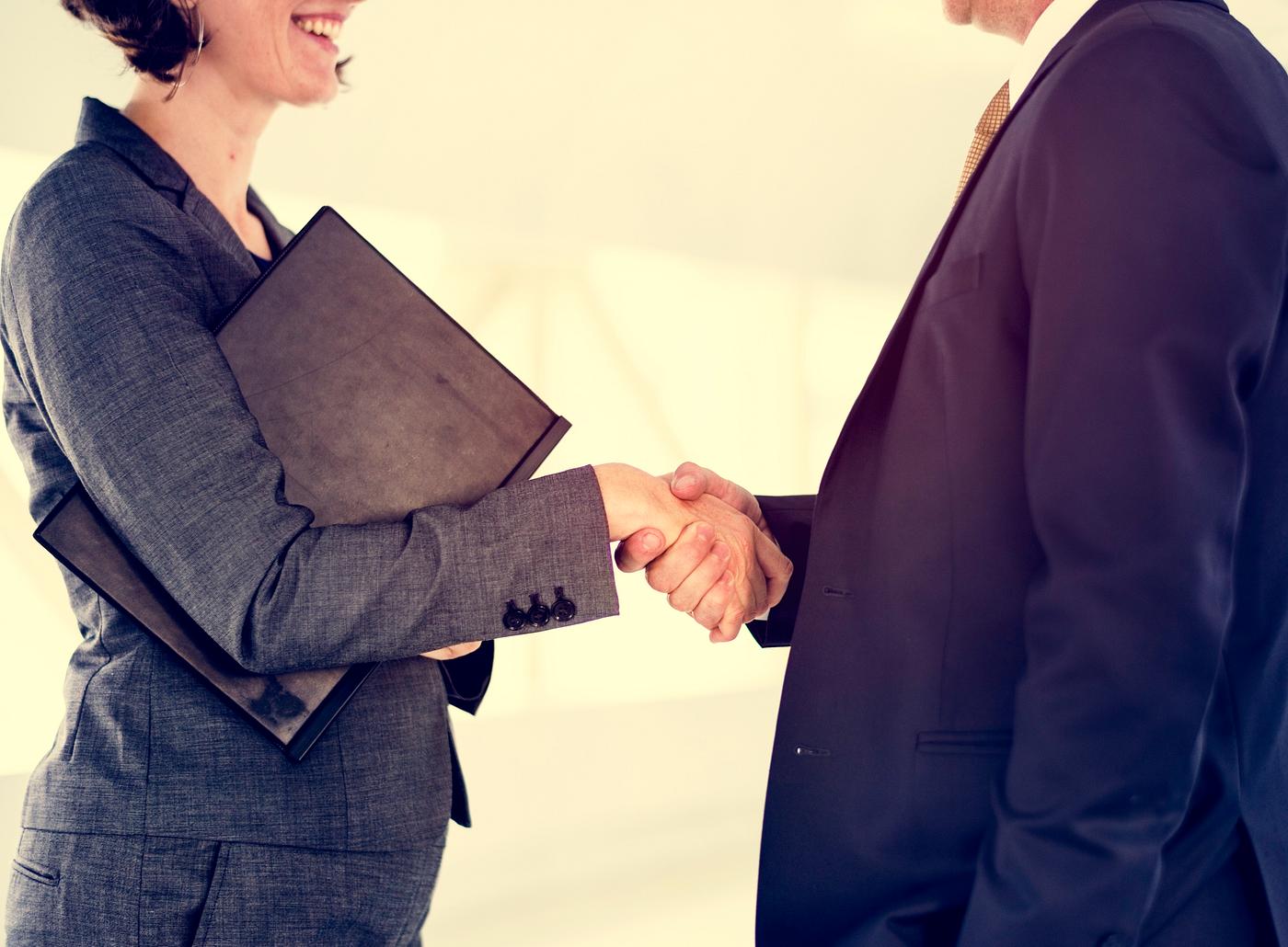 discussion, manager, white collar worker, busy, caucasian, teamwork, deal, woman, partner, partnership, connection,... discussion, manager, white collar worker, busy, caucasian, teamwork, deal, woman, partner, partnership, connection,...