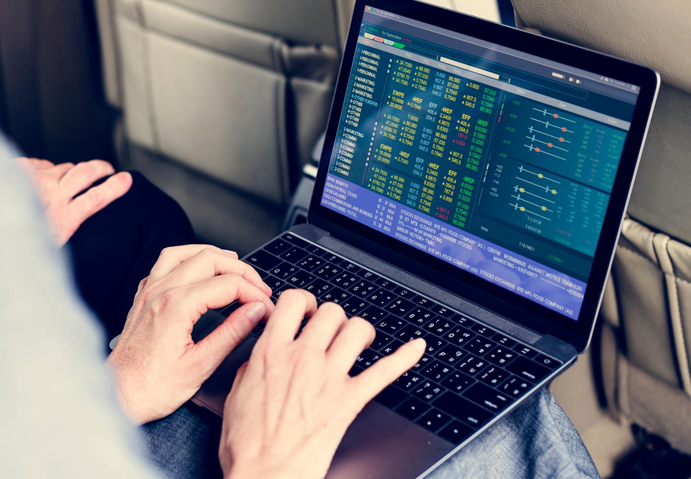 using, person, technology, white collar worker, busy, travel, transportation, caucasian, seat, laptop, working, financial,... using, person, technology, white collar worker, busy, travel, transportation, caucasian, seat, laptop, working, financial,...