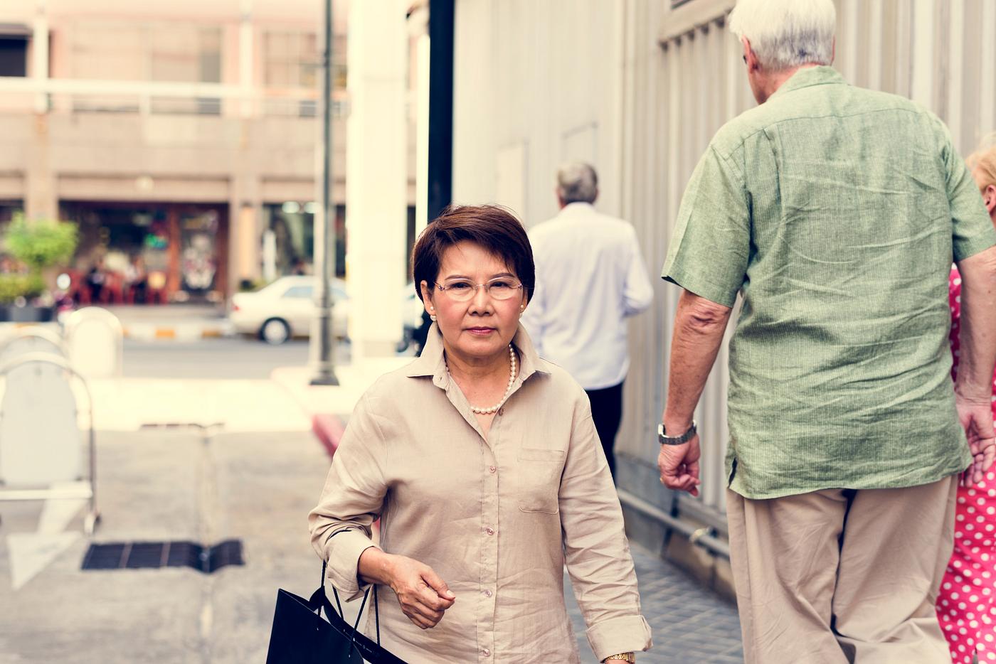 expression, shop, old, person, diverse, buy, relax, retired, people, commerce, together, multiethnics, retirement, shopping... expression, shop, old, person, diverse, buy, relax, retired, people, commerce, together, multiethnics, retirement, shopping...