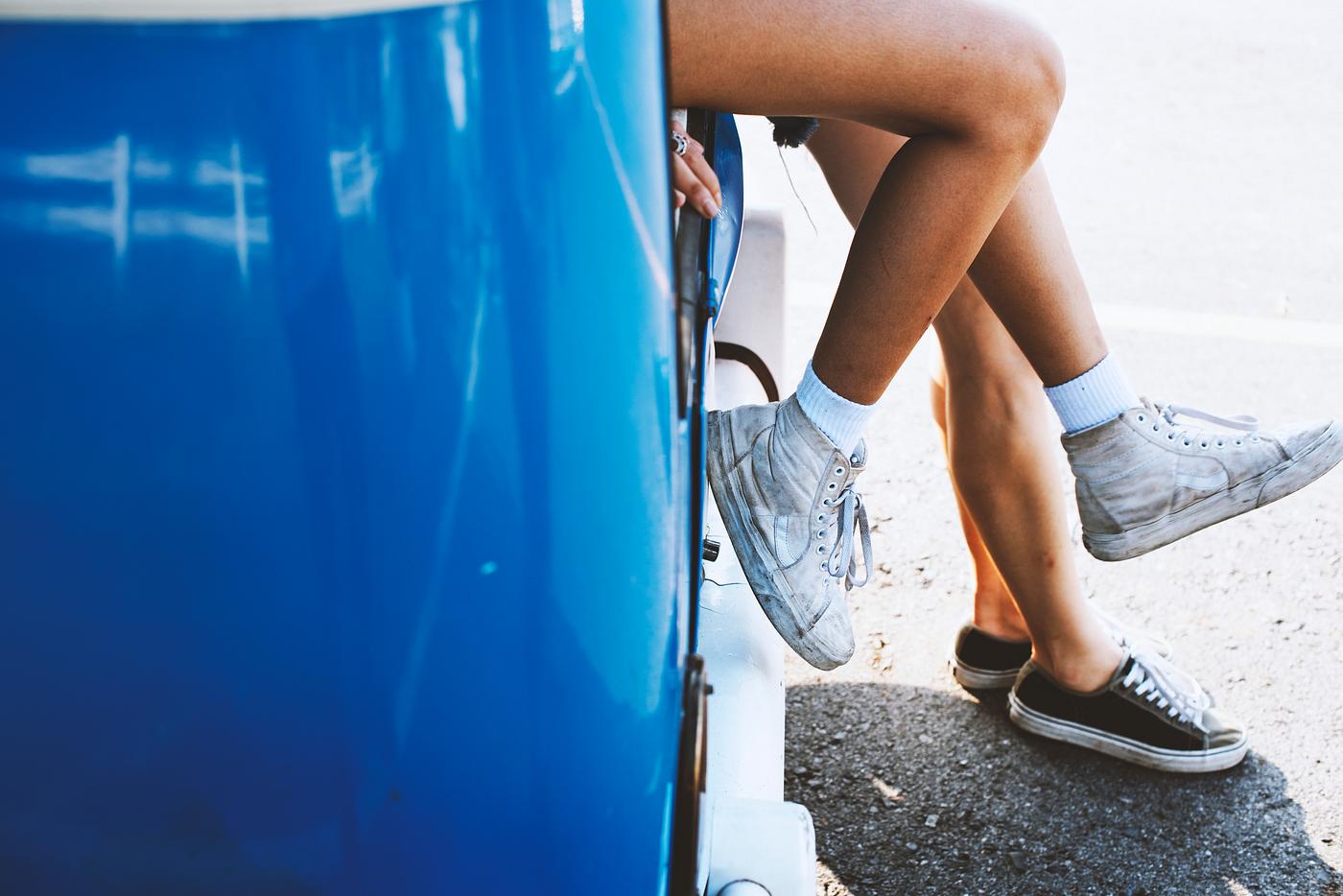 couple, van, rest, shoes, car, cc0, creative common 0, creative commons 0, feet, legs, outdoors, pair, road, road trip, stop... couple, van, rest, shoes, car, cc0, creative common 0, creative commons 0, feet, legs, outdoors, pair, road, road trip, stop...