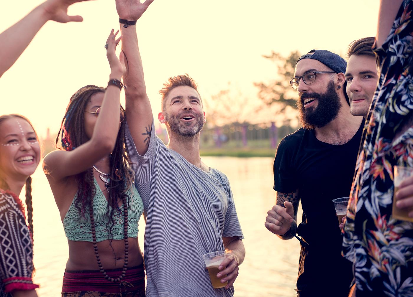 concert, bonding, party, people, friends, event, lifestyle, weekend, friendship, leisure, happiness, fun, youth, holiday,... concert, bonding, party, people, friends, event, lifestyle, weekend, friendship, leisure, happiness, fun, youth, holiday,...