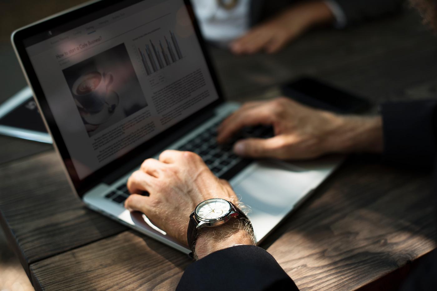 business, laptop, hand, online, break, cafe, cc0, coffee shop, connection, creative common 0, creative commons 0, internet,... business, laptop, hand, online, break, cafe, cc0, coffee shop, connection, creative common 0, creative commons 0, internet,...