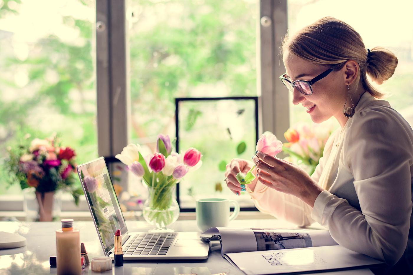 action, adult, attractive, beautiful, break, business, businesswoman, casual, cosmetic, decoration, desk, feminine, flora,... action, adult, attractive, beautiful, break, business, businesswoman, casual, cosmetic, decoration, desk, feminine, flora,...