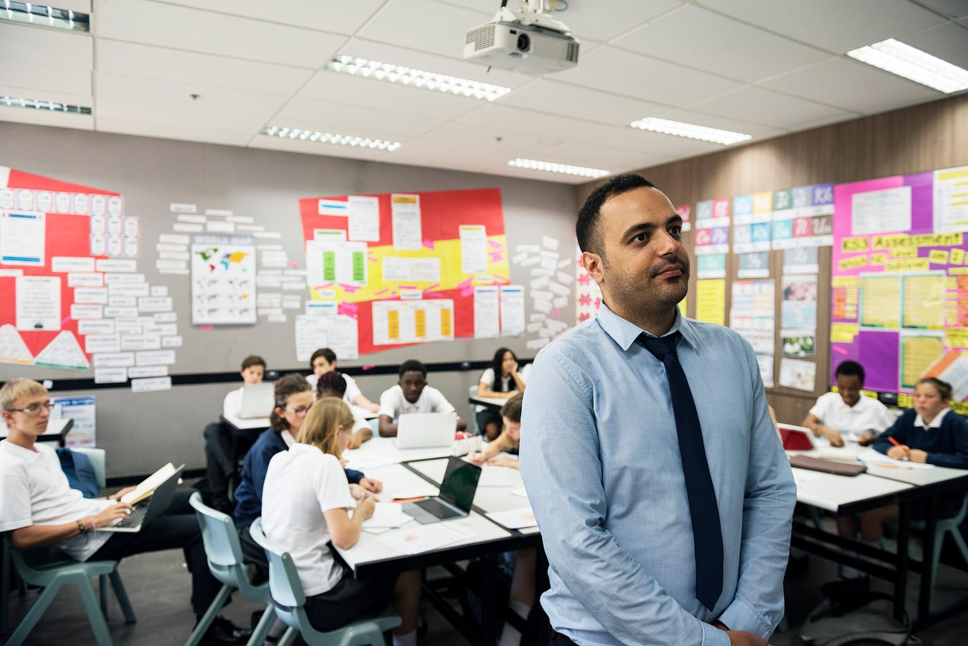 knowledge, subject, analysing, wisdom, indoors, education, people, together, academic, teenage, caucasian, friends,... knowledge, subject, analysing, wisdom, indoors, education, people, together, academic, teenage, caucasian, friends,...
