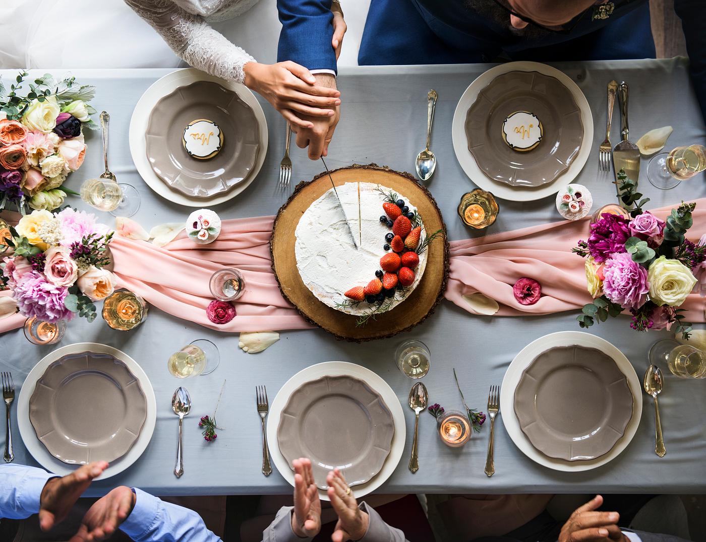 wedding, aerial view, banquet, bride, cake, celebration, ceremony, couple, diversity, eat, event, flat lay, friends, gather... wedding, aerial view, banquet, bride, cake, celebration, ceremony, couple, diversity, eat, event, flat lay, friends, gather...