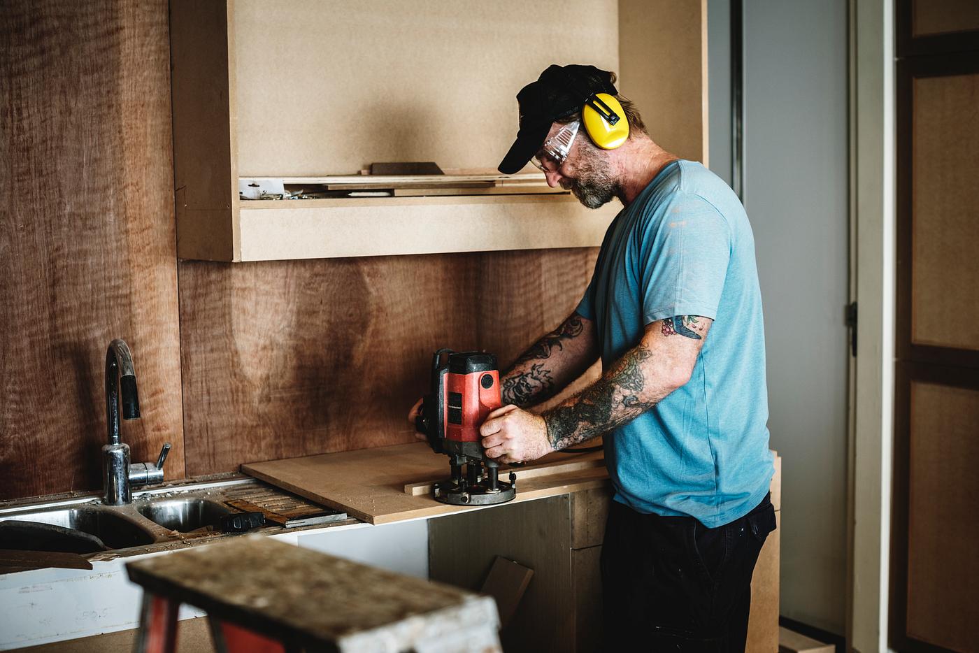 joiner, american, british, builder, cap, carpenter, carver, caucasian, construction, contractor, craftsman, development,... joiner, american, british, builder, cap, carpenter, carver, caucasian, construction, contractor, craftsman, development,...