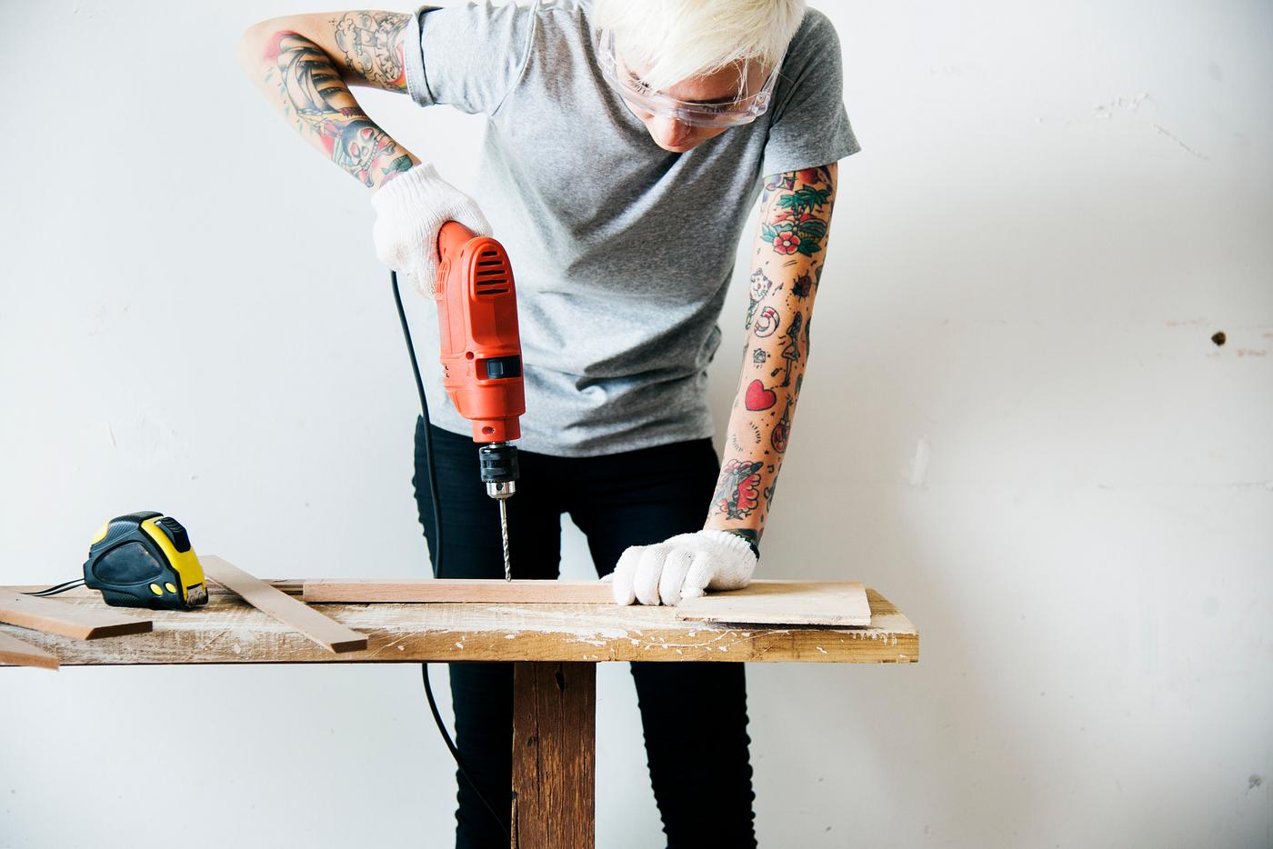 woman, construction, diy, activity, american, augers, british, carpenter, carpentry, craft, craftsman, design, drill,... woman, construction, diy, activity, american, augers, british, carpenter, carpentry, craft, craftsman, design, drill,...