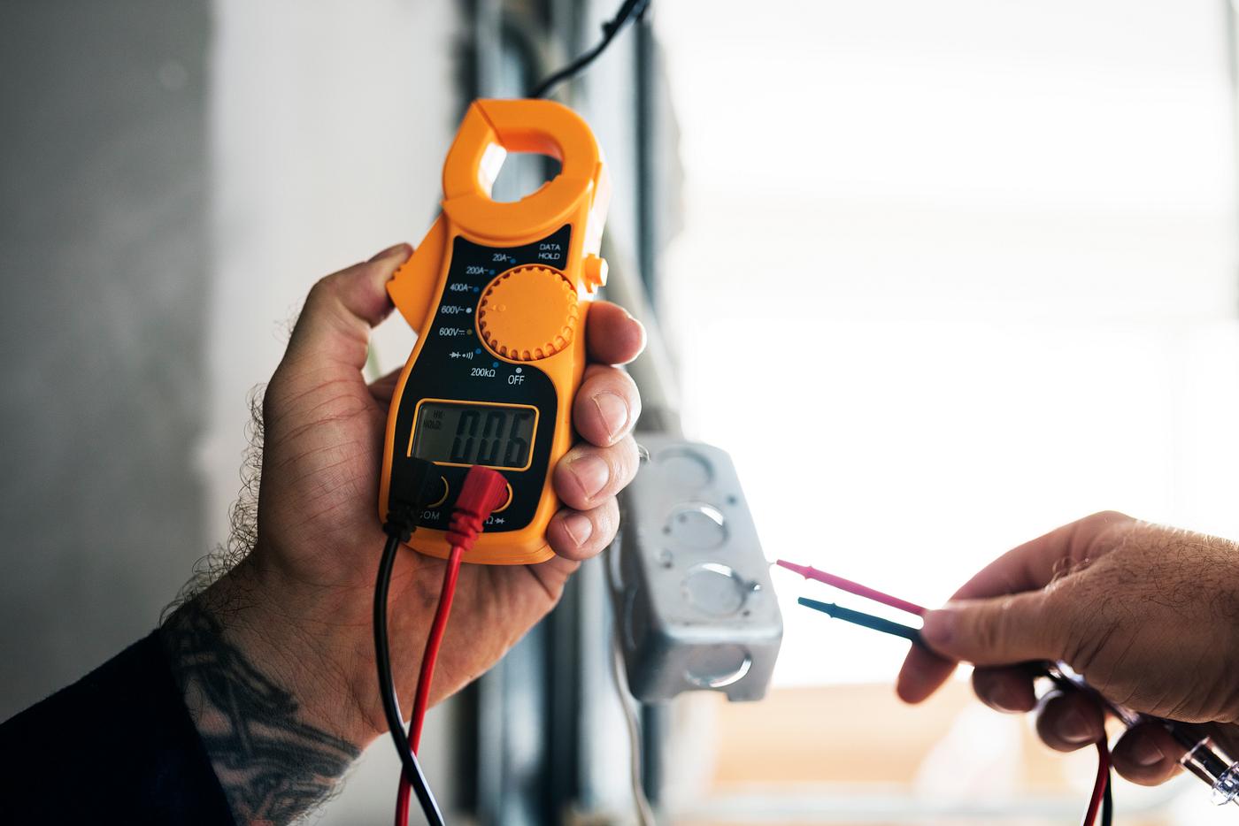 electrician, builder, candid, construction, contractor, development, electrical, engineering, equipment, handyman, home,... electrician, builder, candid, construction, contractor, development, electrical, engineering, equipment, handyman, home,...