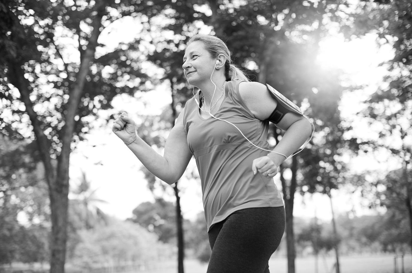activity, cheerful, enjoyment, exercise, exercising, field, freshness, green, happiness, healthy, healthy lifestyle, hobby,... activity, cheerful, enjoyment, exercise, exercising, field, freshness, green, happiness, healthy, healthy lifestyle, hobby,...