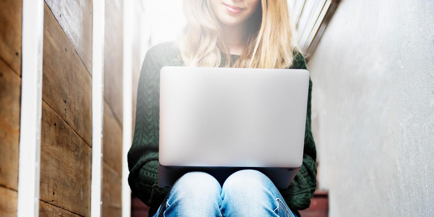 adult, alone, browsing, casual, college, communication, connect, connecting, connection, digital device, education, girl,... adult, alone, browsing, casual, college, communication, connect, connecting, connection, digital device, education, girl,...