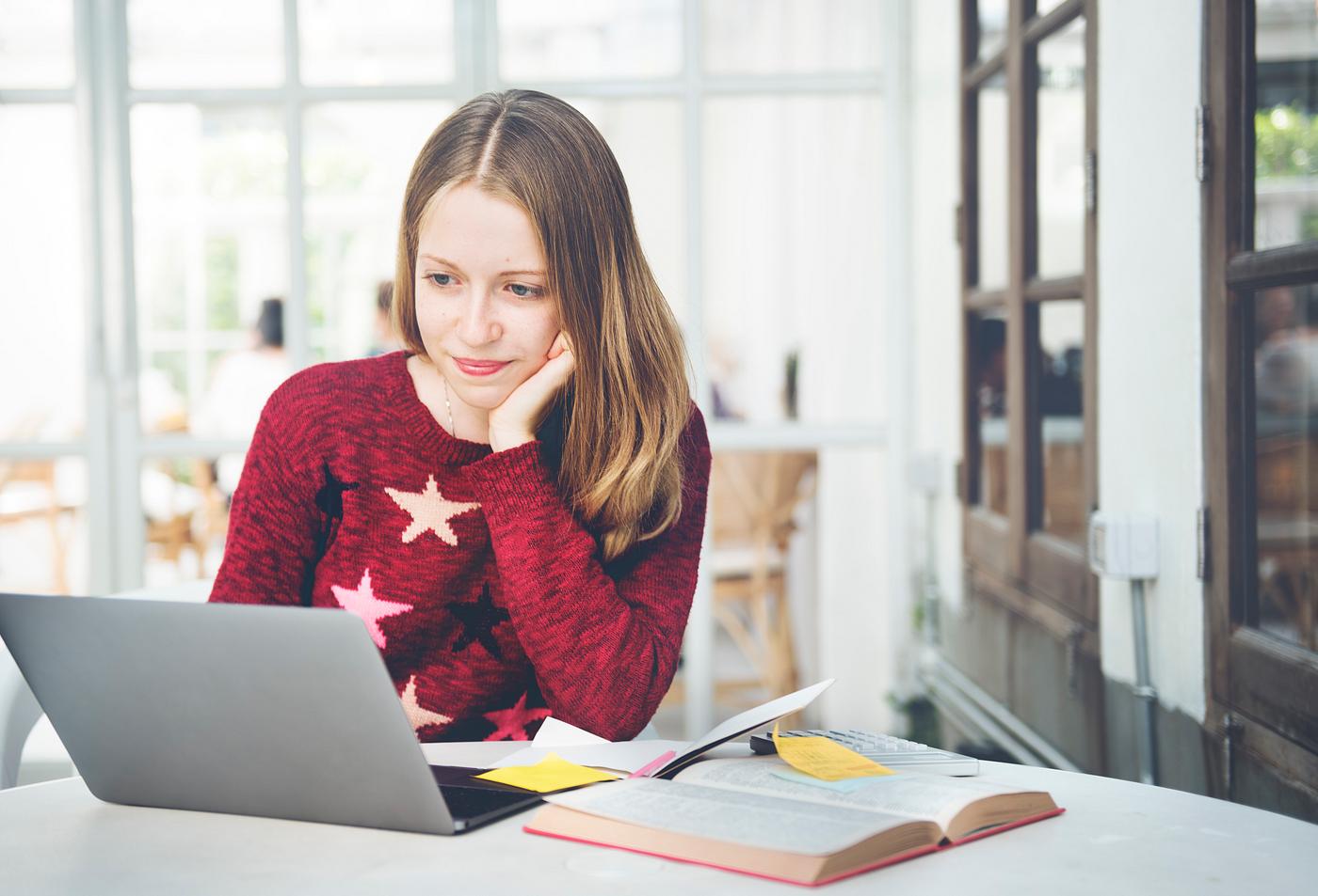analysing, analysis, assignment, books, brainstorming, browsing, casual, cheerful, chinky, college, critical thinking,... analysing, analysis, assignment, books, brainstorming, browsing, casual, cheerful, chinky, college, critical thinking,...