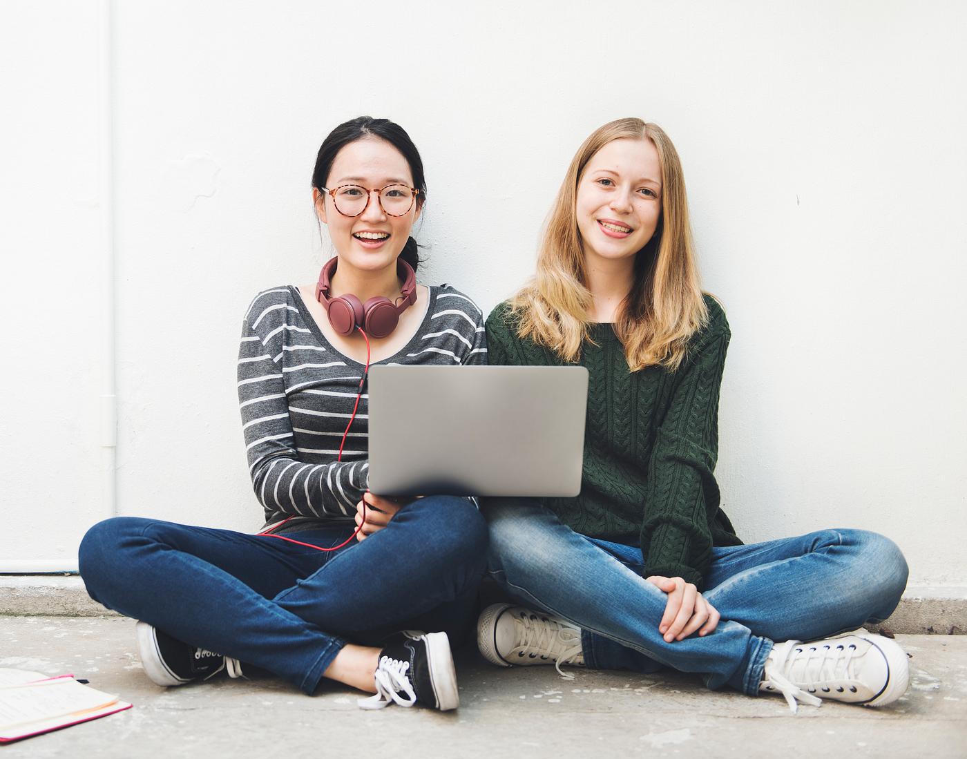 asian, asian ethnicity, bonding, brainstorming, browsing, casual, cheerful, college, communication, digital device, diverse... asian, asian ethnicity, bonding, brainstorming, browsing, casual, cheerful, college, communication, digital device, diverse...