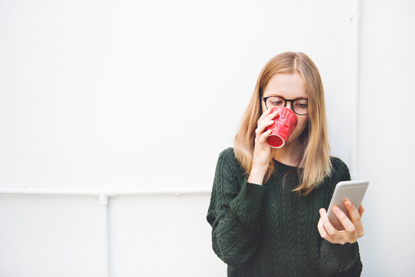 alone, browsing, casual, chat, coffee, connected, cute, digital, digital device, drinking, girl, individuality, internet,... alone, browsing, casual, chat, coffee, connected, cute, digital, digital device, drinking, girl, individuality, internet,...