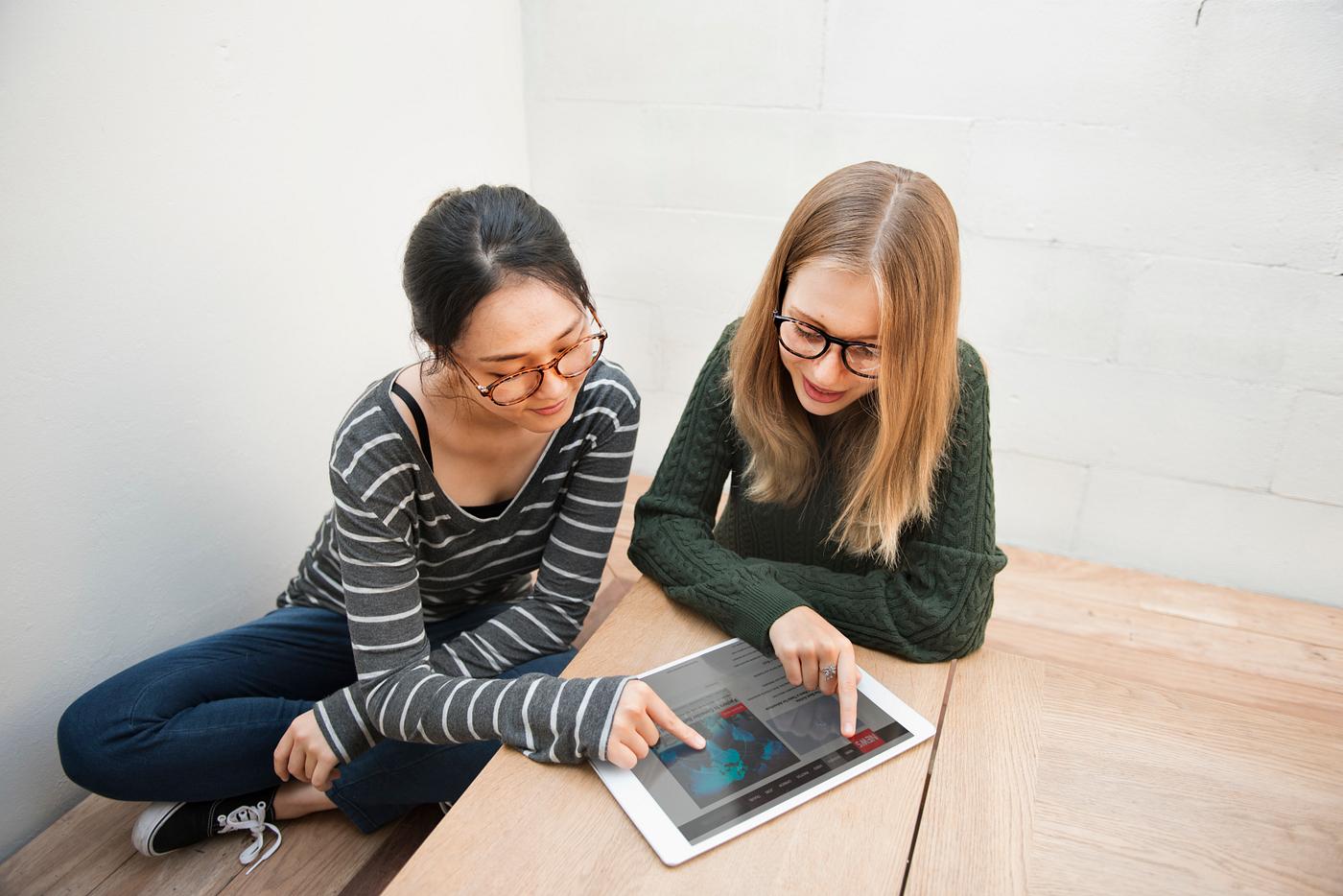 bonding, book, brainstorming, campus, casual, college, communication, connection, conversation, cooperation, digital,... bonding, book, brainstorming, campus, casual, college, communication, connection, conversation, cooperation, digital,...