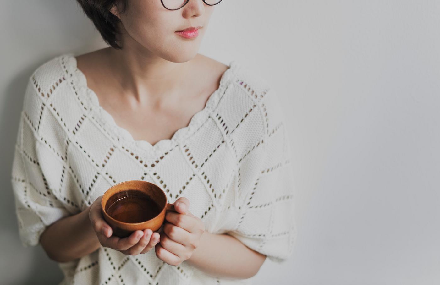 asian ethnicity, beverage, calm, casual, cheerful, chilling, dehydrate, drink, drinking, drinks, enjoyment, fresh, girl,... asian ethnicity, beverage, calm, casual, cheerful, chilling, dehydrate, drink, drinking, drinks, enjoyment, fresh, girl,...