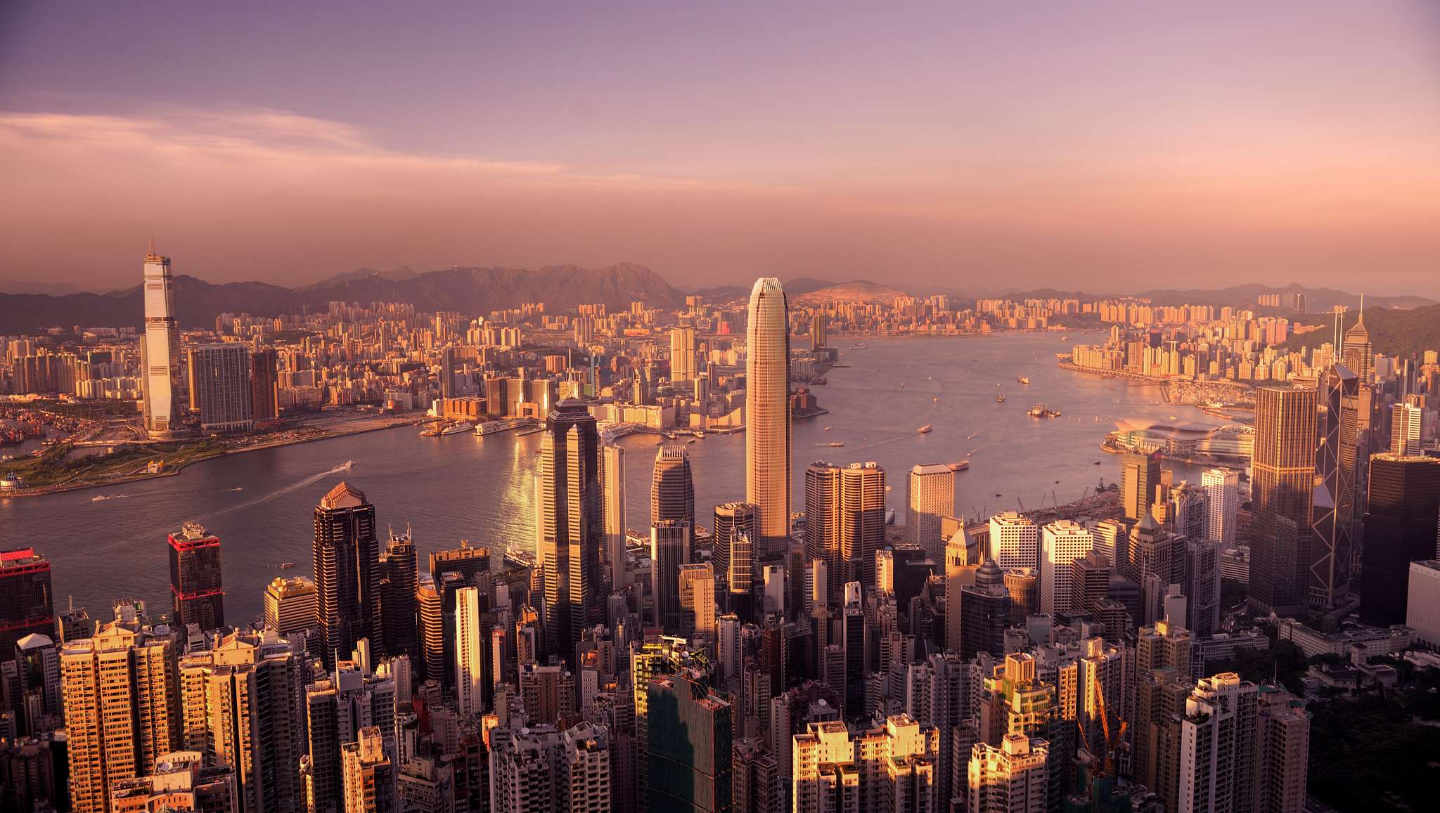 Victoria Harbor Hong Kong at sunset - ID: 70756