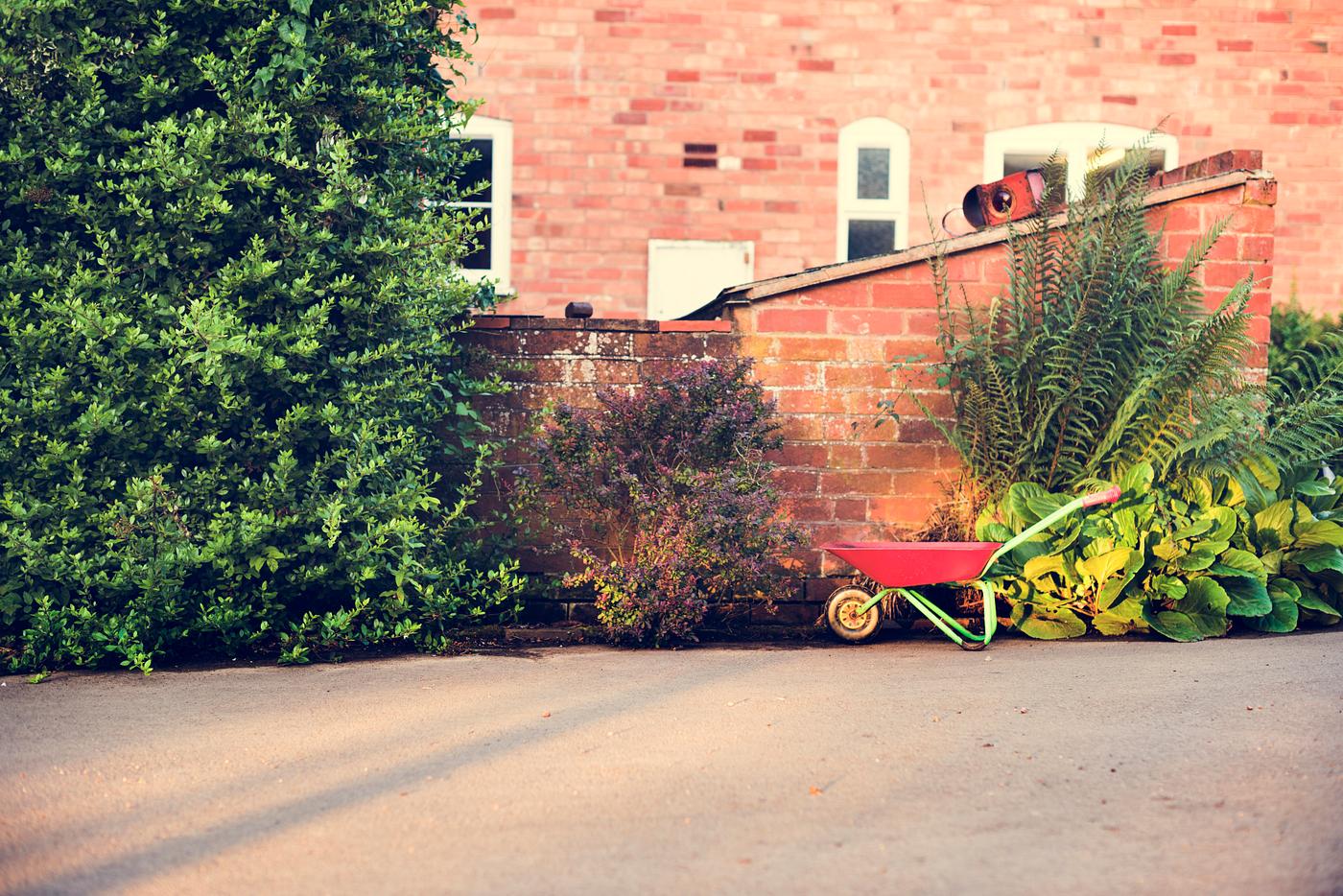 driveway, mortgage, architecture, building, contemporary, design, dwelling, estate, expensive, exterior, family, home, house... driveway, mortgage, architecture, building, contemporary, design, dwelling, estate, expensive, exterior, family, home, house...