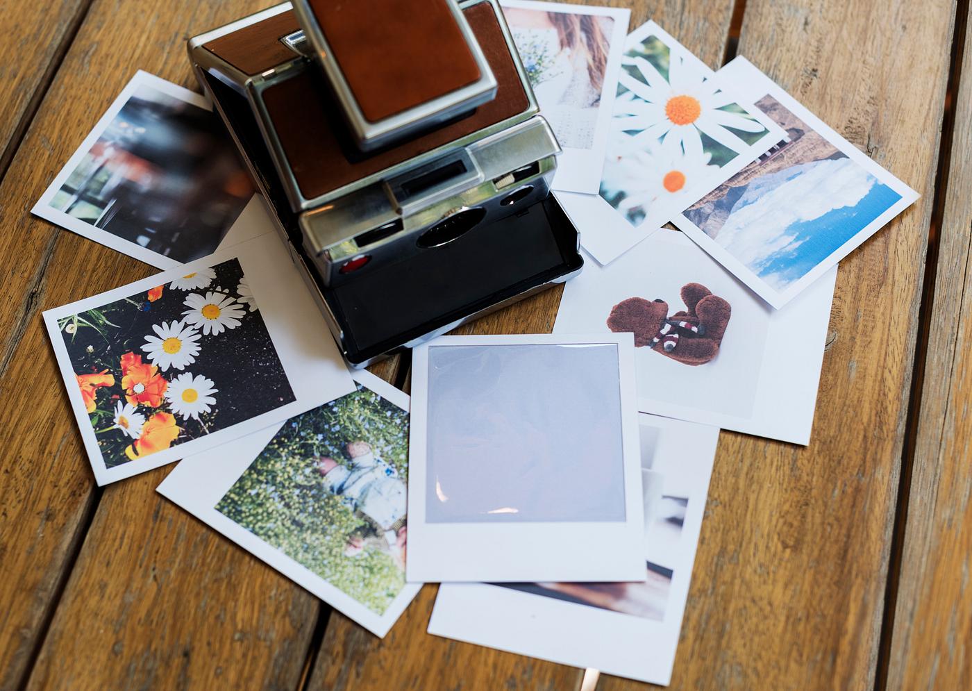 nobody, copy space, ground, pictures, mess, object, snaps, empty, pile, unused, bunch, border, instant, closeup, blank,... nobody, copy space, ground, pictures, mess, object, snaps, empty, pile, unused, bunch, border, instant, closeup, blank,...