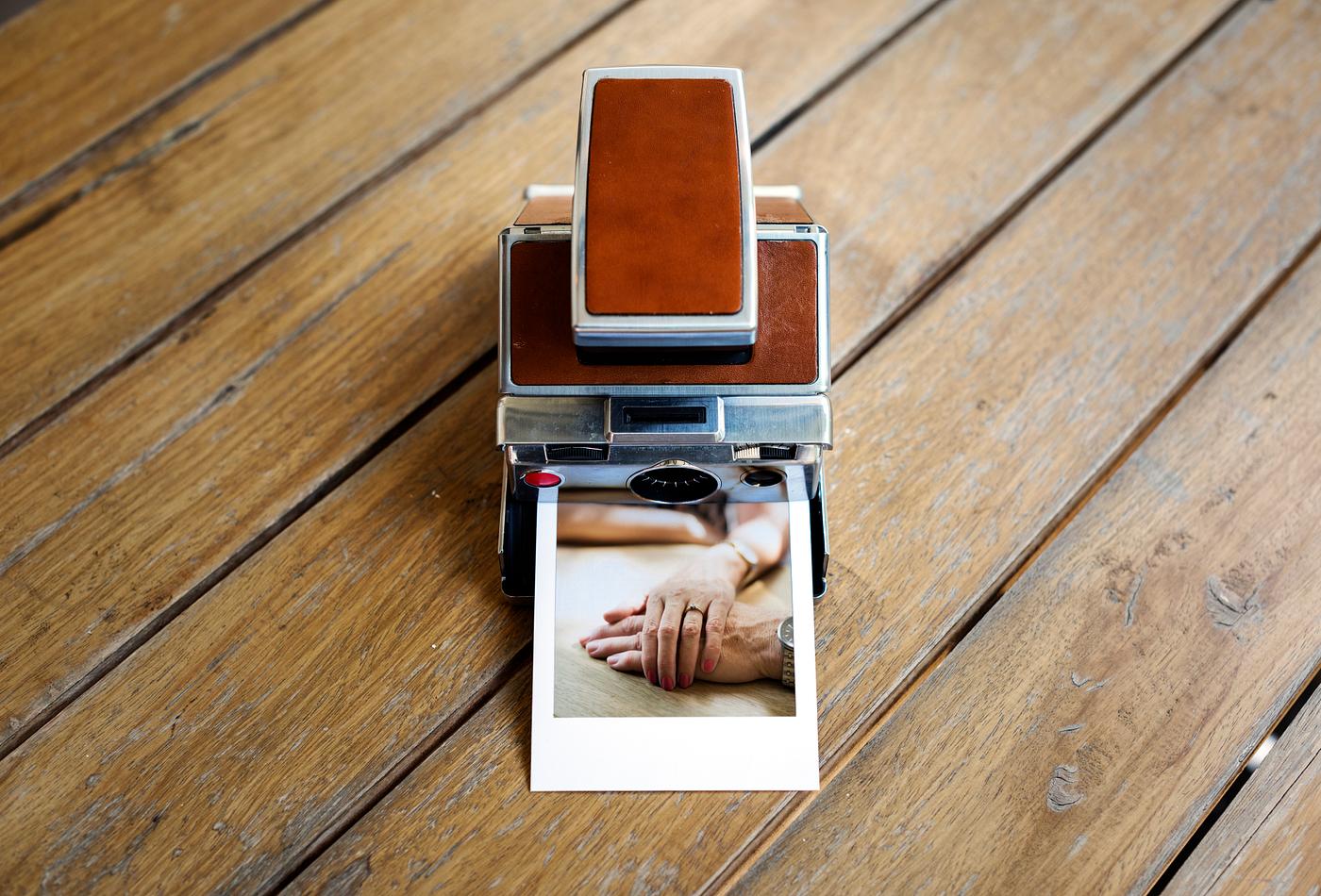 nobody, old, quick, ground, retro, object, border, instant, closeup, vintage, obsolete, camera, image, films, table, machine... nobody, old, quick, ground, retro, object, border, instant, closeup, vintage, obsolete, camera, image, films, table, machine...